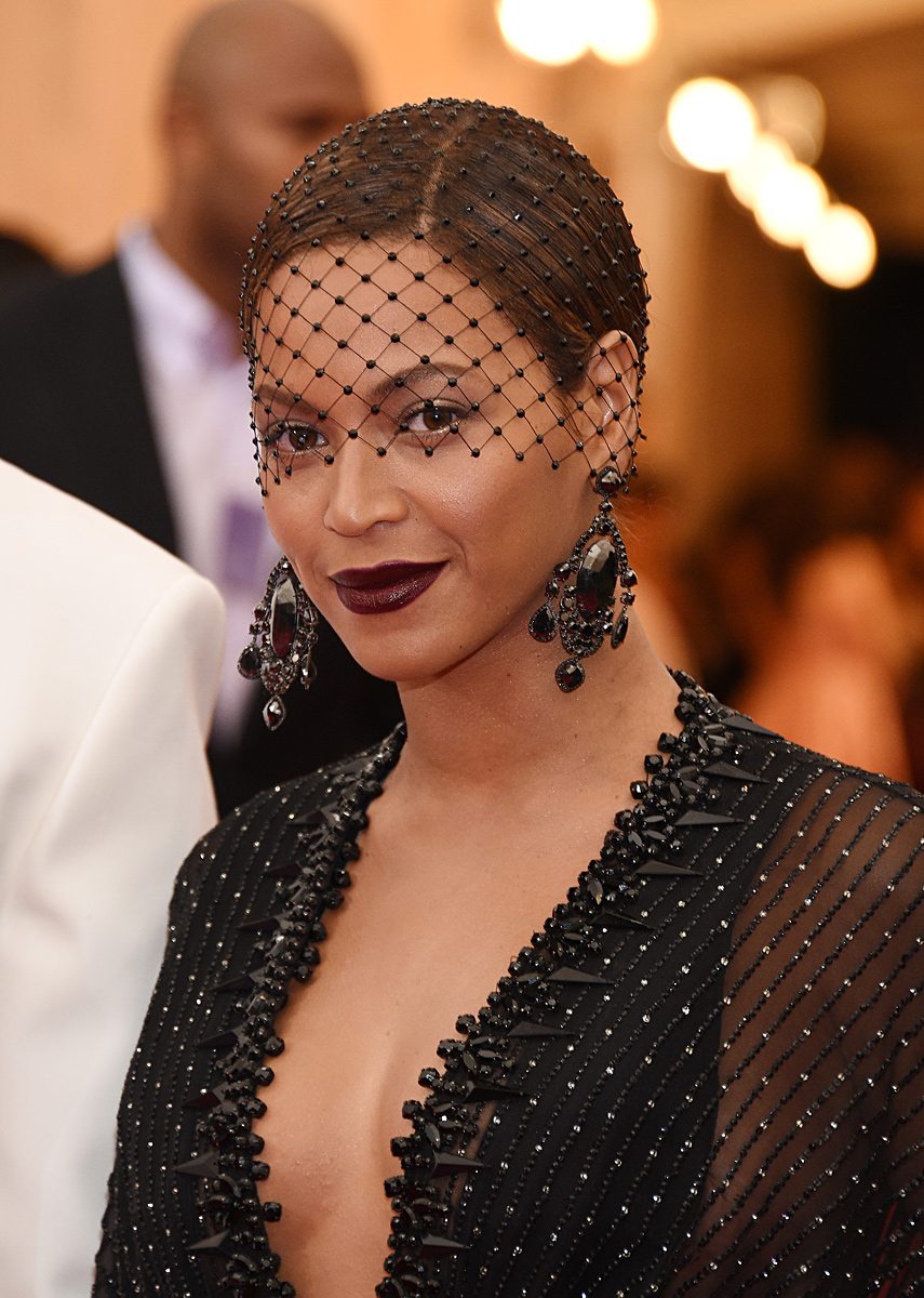 statement lip beyonce