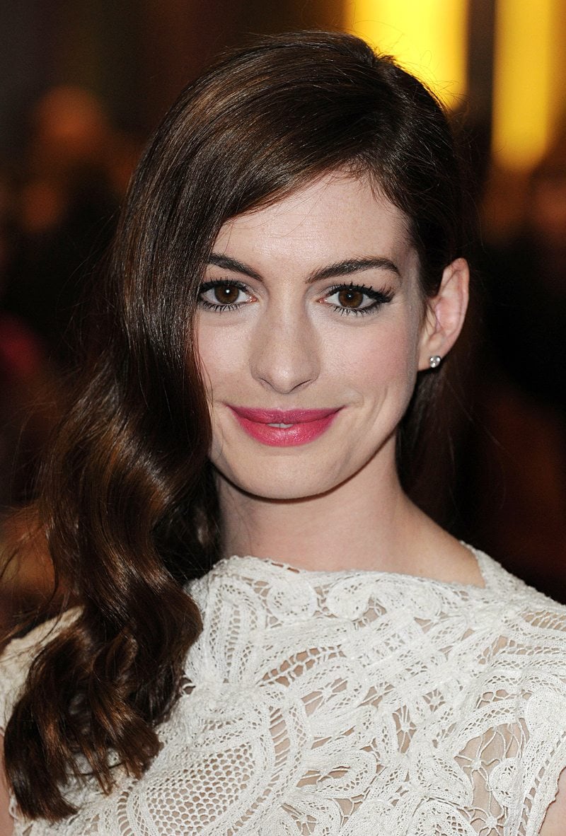 celebrity hair tranformations anne hathaway