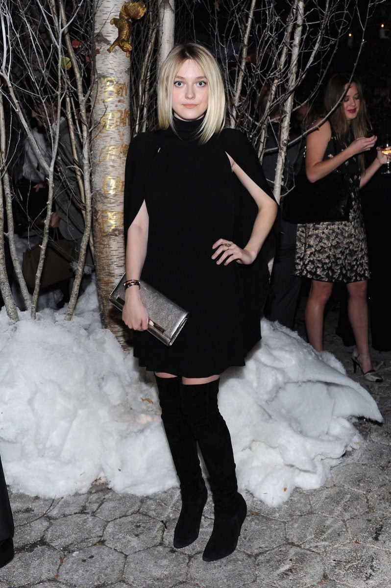 celebrity style dakota fanning barneys new york holiday window unveiling dinner 2014