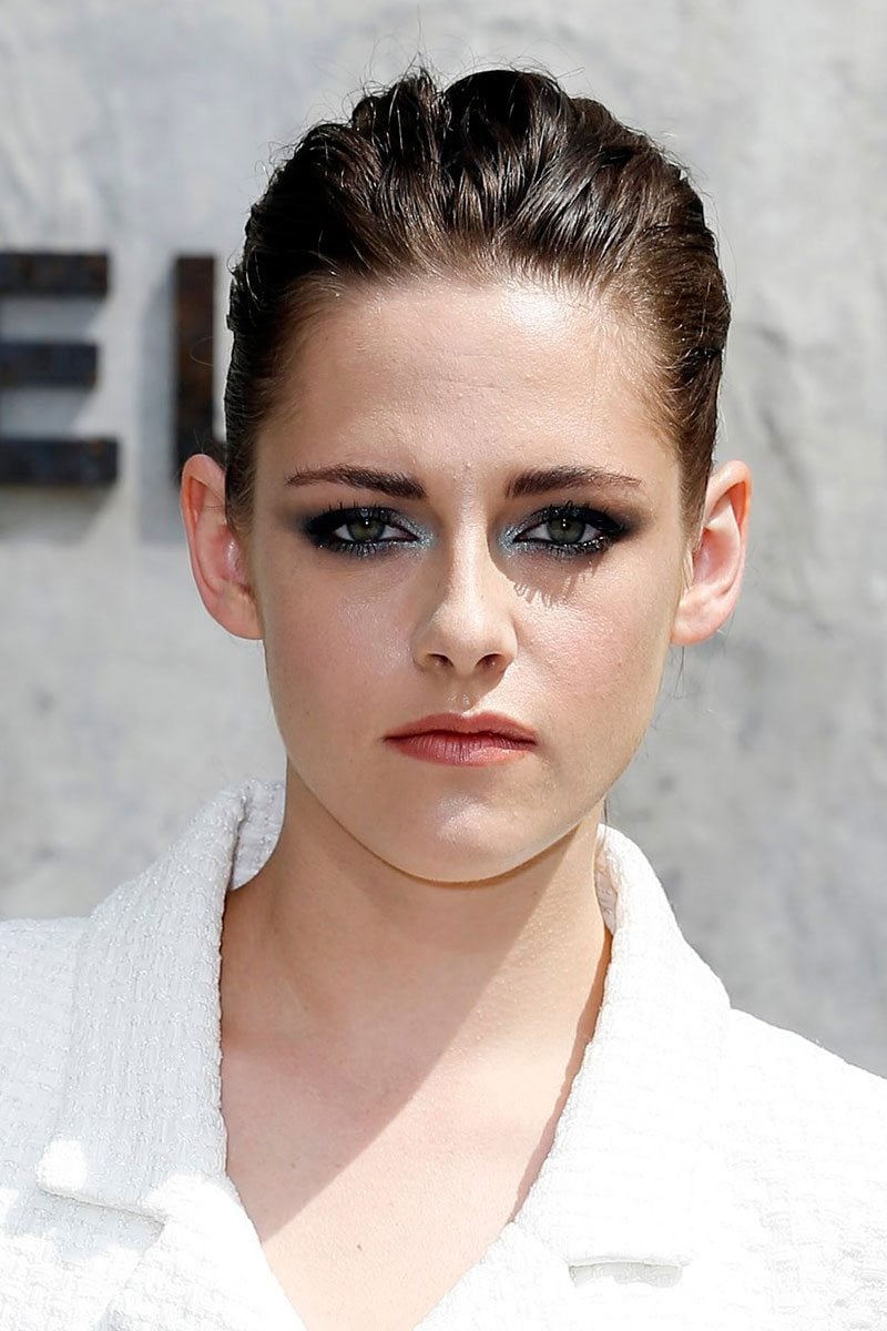Celebrity Beauty -- Glossy Eyelids