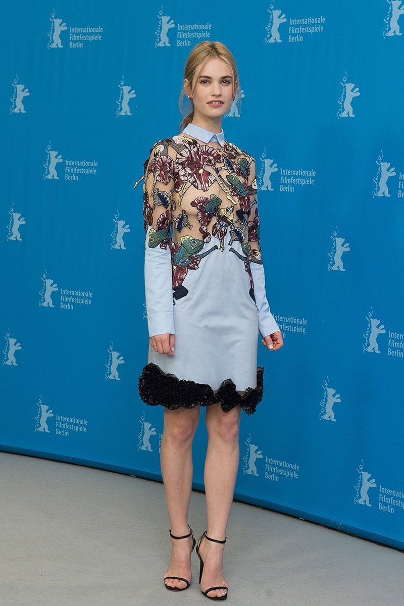 lily james cinderella berlin photocall