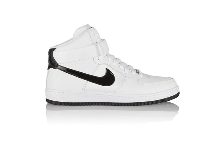 sneakers under 100