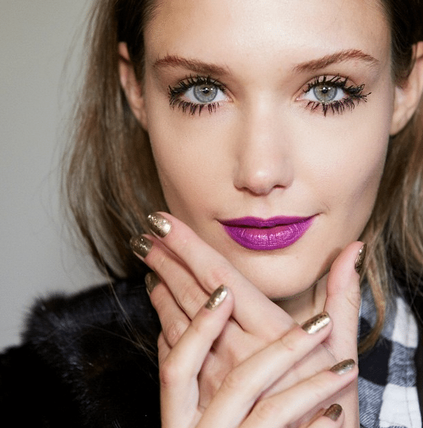 clumpy mascara trend