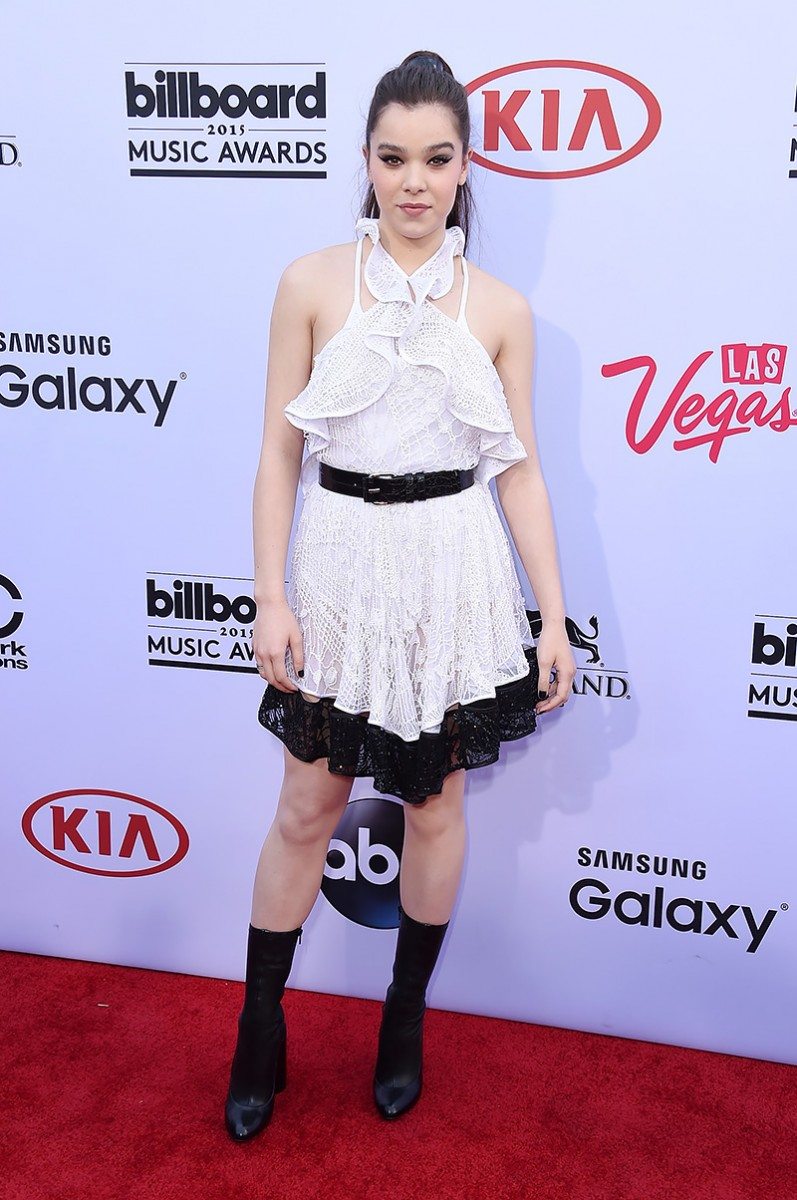 billboard music awards 2015 hailee steinfeld
