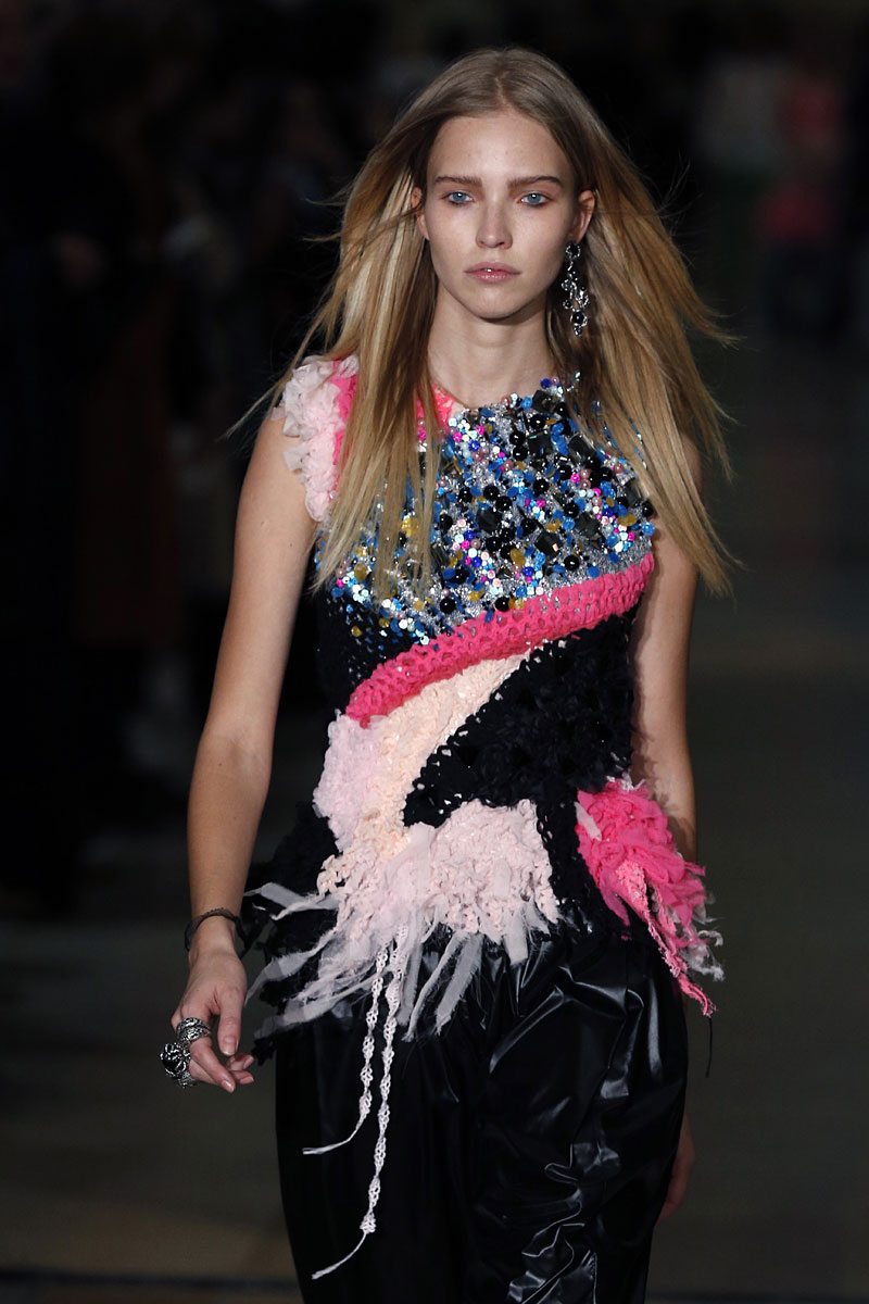 designers to watch paris fashion week
