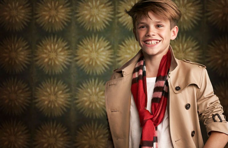 burberry festive campaign 2015