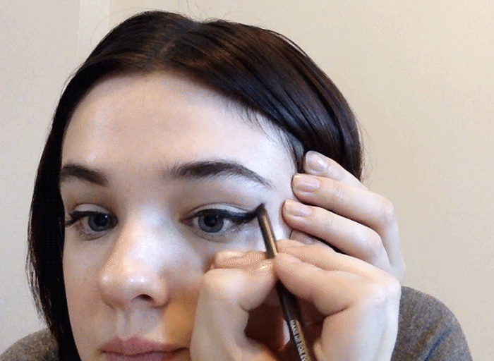 eyeliner-gif-tutorial-look2-step2.gif