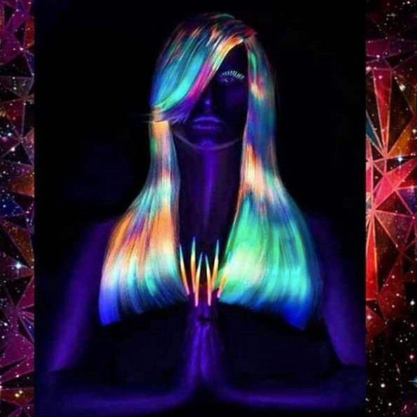 glow-in-the-dark hair