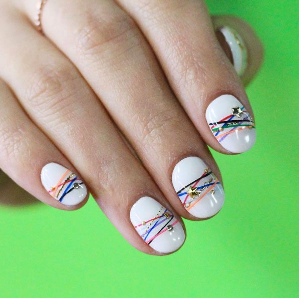 bracelet nails trend