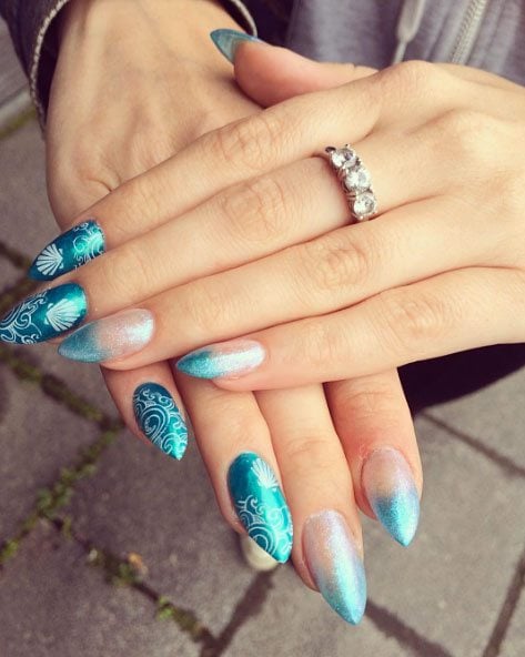 mermaid nails trend 01