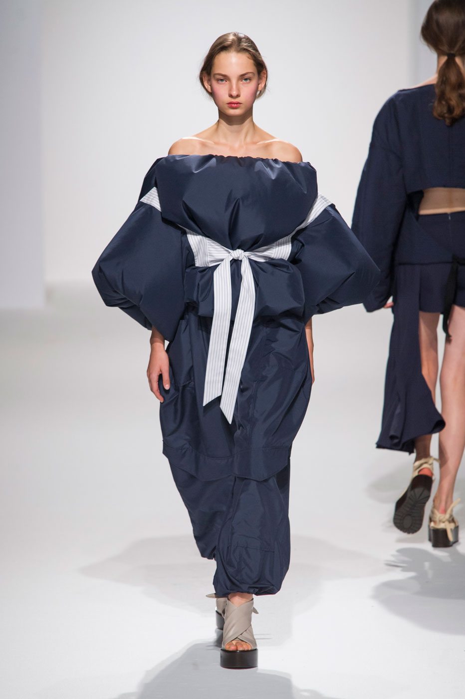 paris fashion week spring 2017 trends