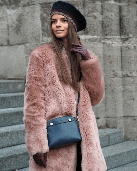9 Bloggers Prove The Beret Is Back