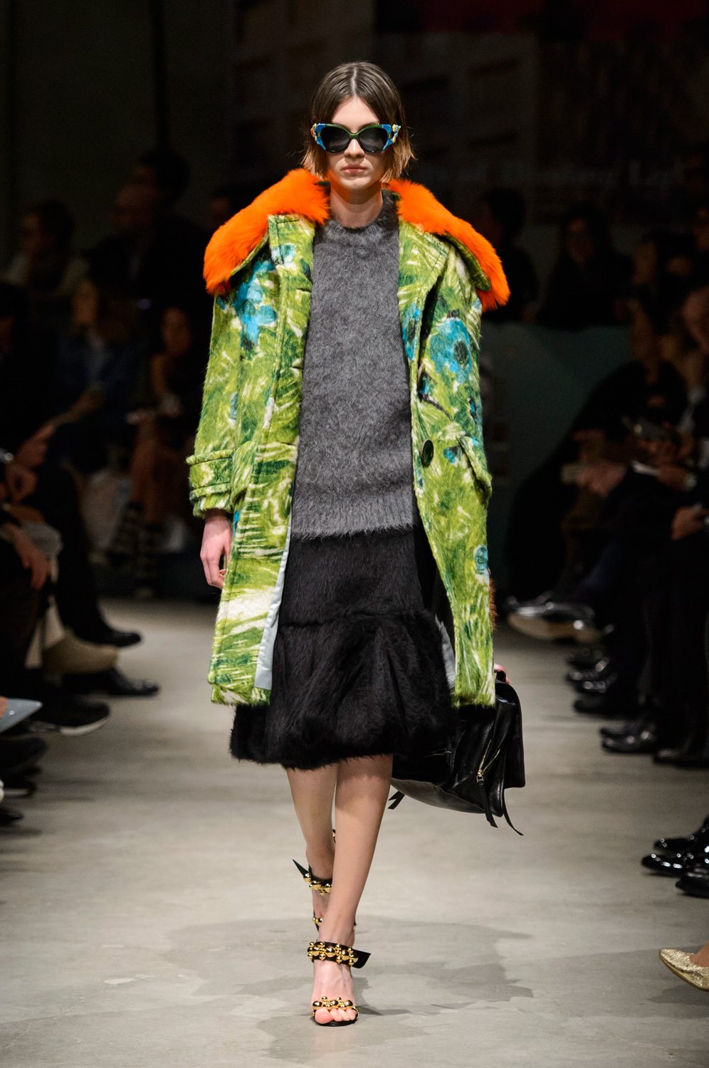 【 新品 】PRADA CATWALK Prada-RF17-2407.jpg