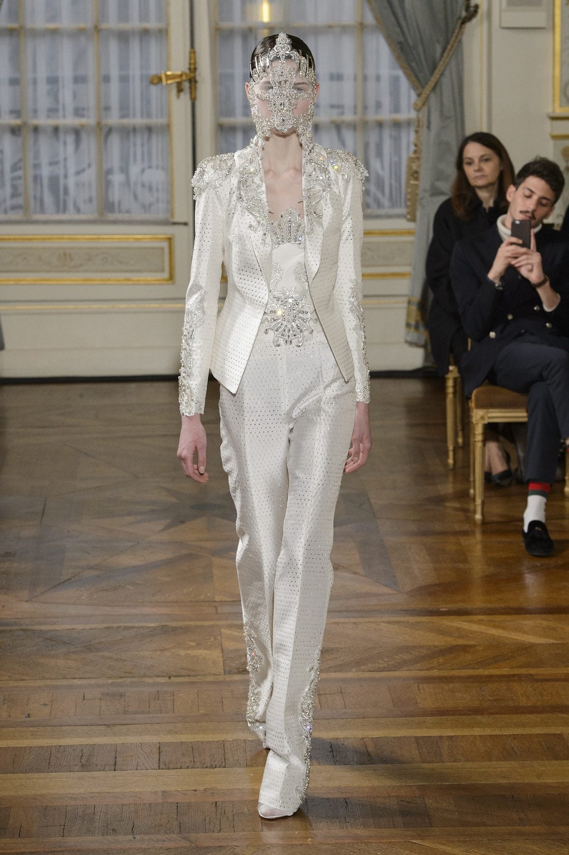 wedding-pantsuit-rachel-evan-wood