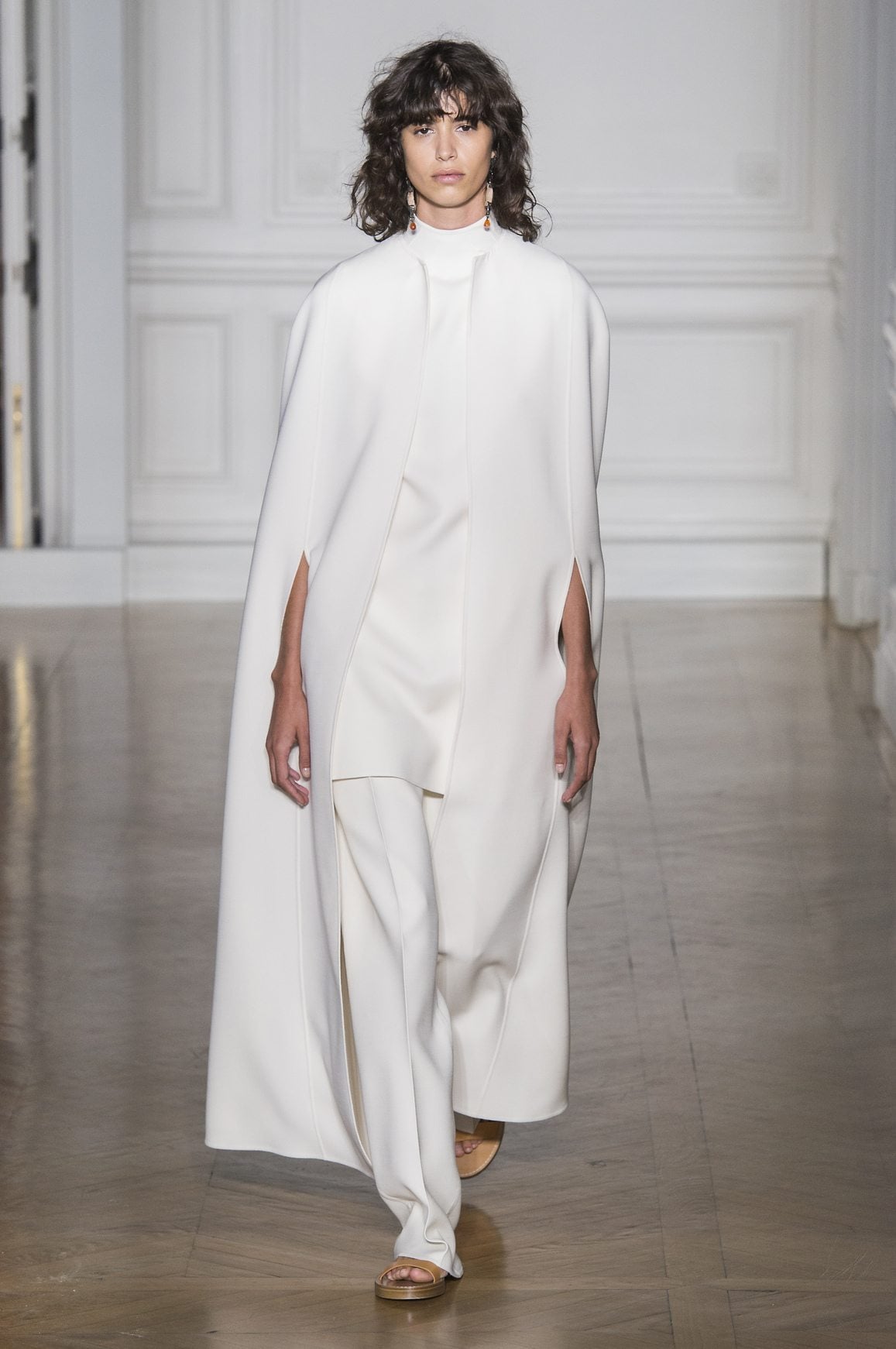 wedding-pantsuit-rachel-evan-wood