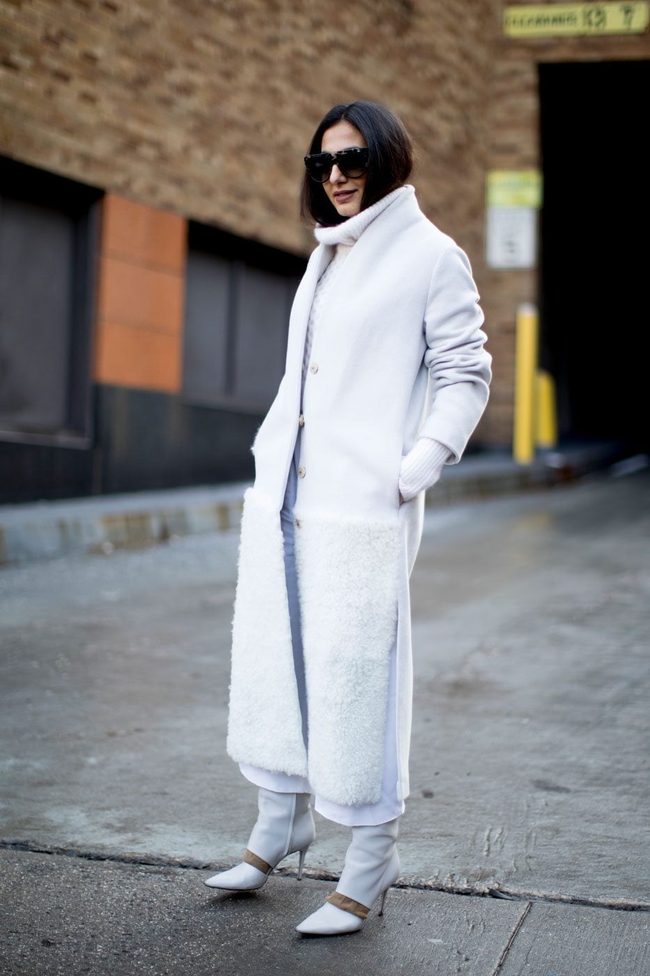 Street Style Trend: White Boots