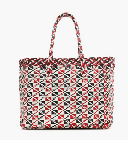 The Best New Beach Bags For Your Spring Break Vacation