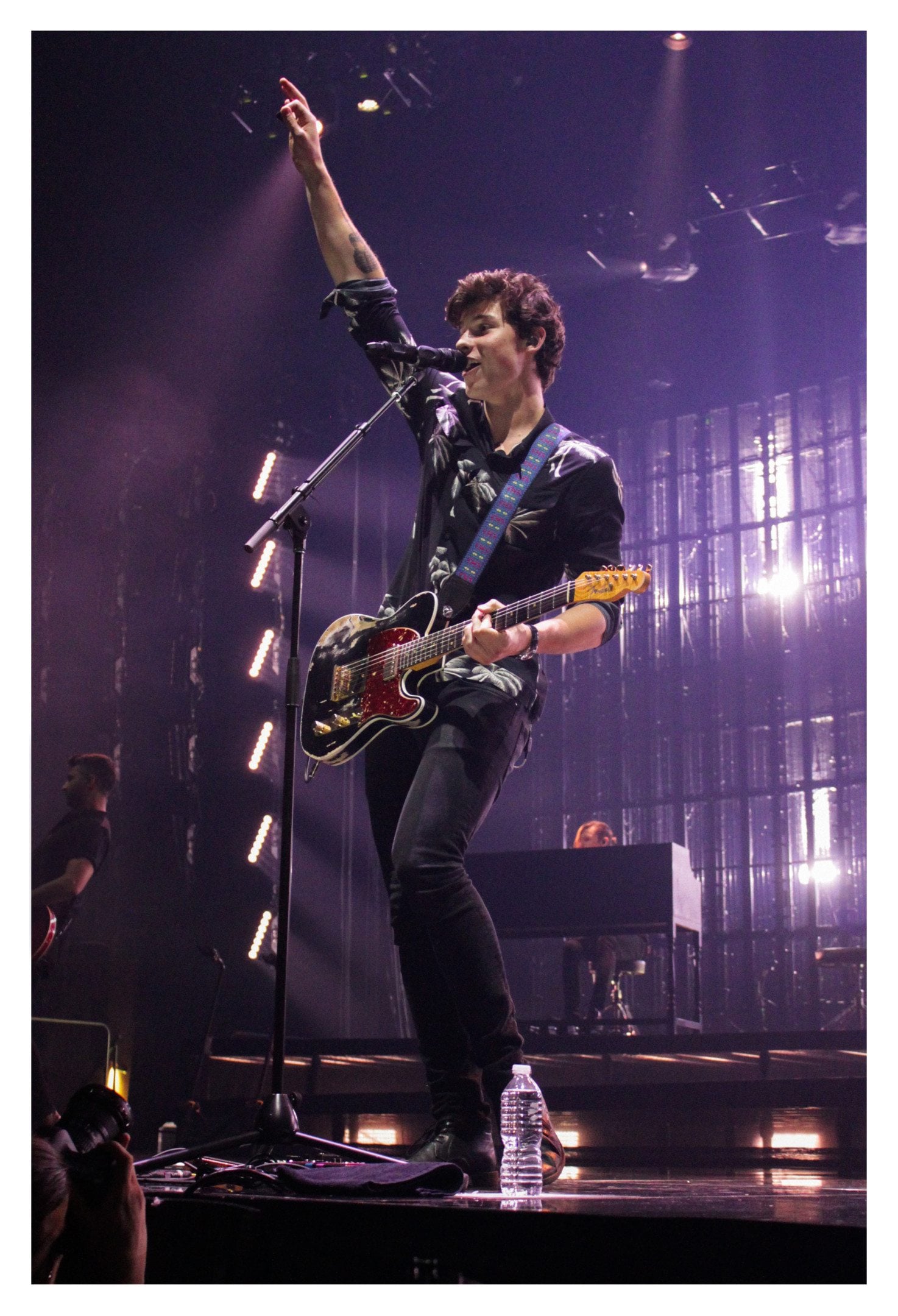 Shawn Mendes Illuminate World Tour: The Best Looks Outside the Show