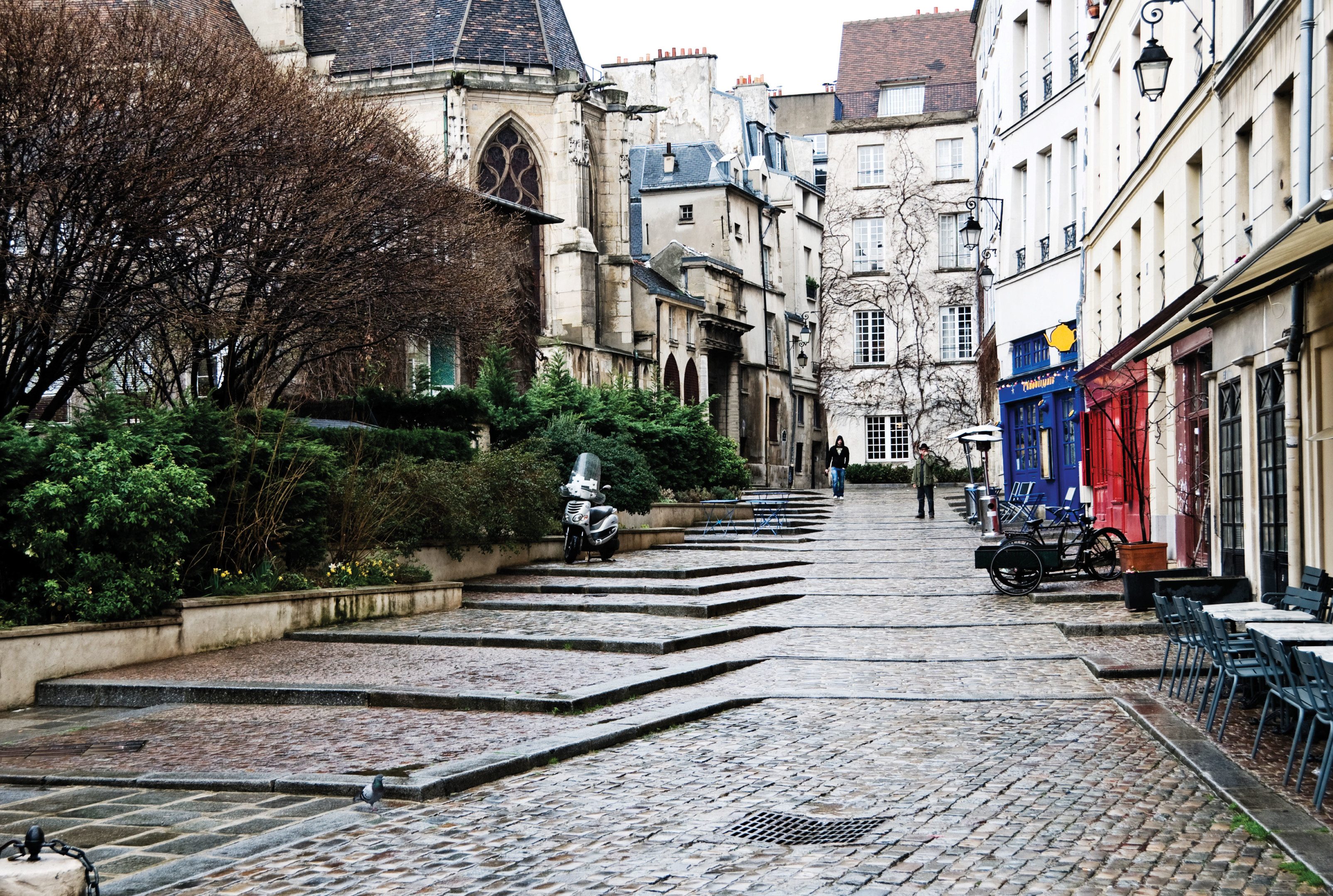 A Tour of the City for Paris Fashion Week
