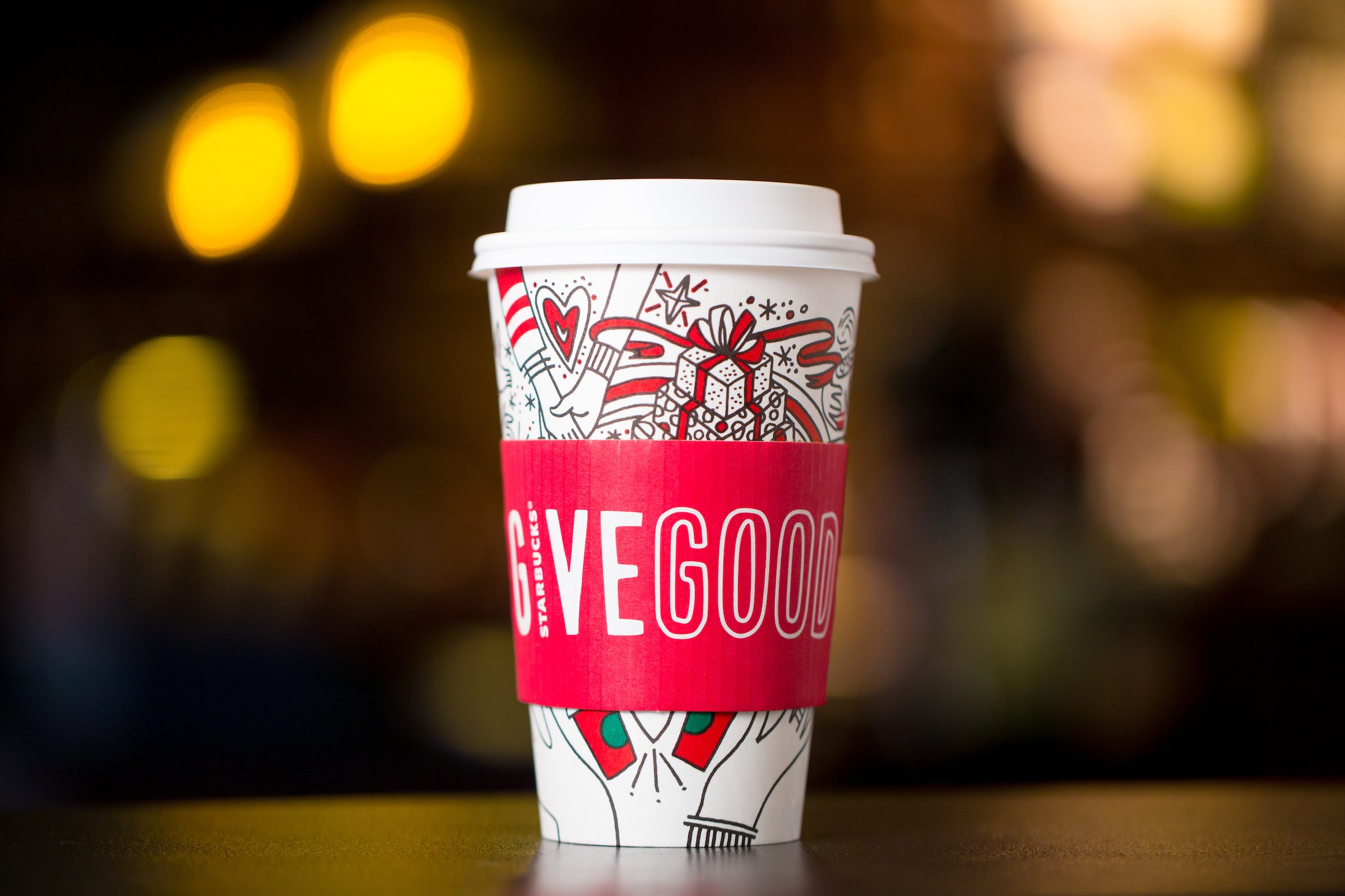 Starbucks Holiday 2017: Every Single Item on the Menu This Year - FASHION  Magazine