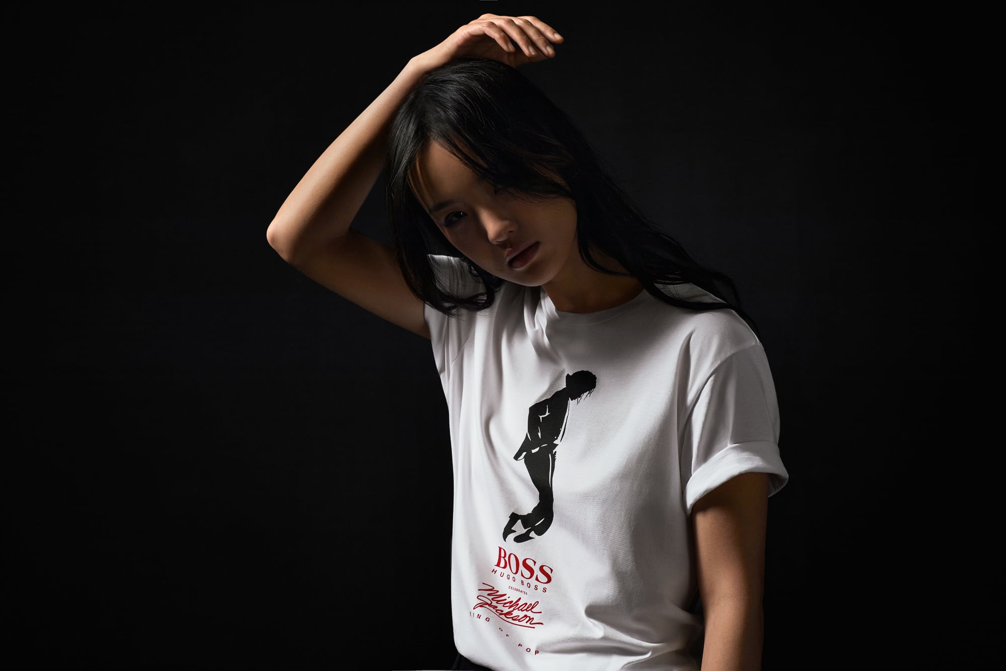 【レア】HUGO BOSS × マイケルジャクソン Tシャツ L サイズ BOSS x MICHAEL JACKSON] 2018年9月15日(土)より遂に販売開始