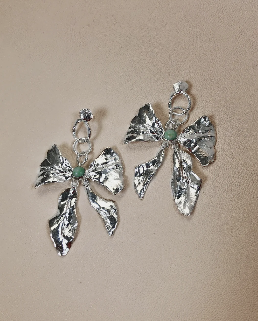 Bow earrings from Ora-C