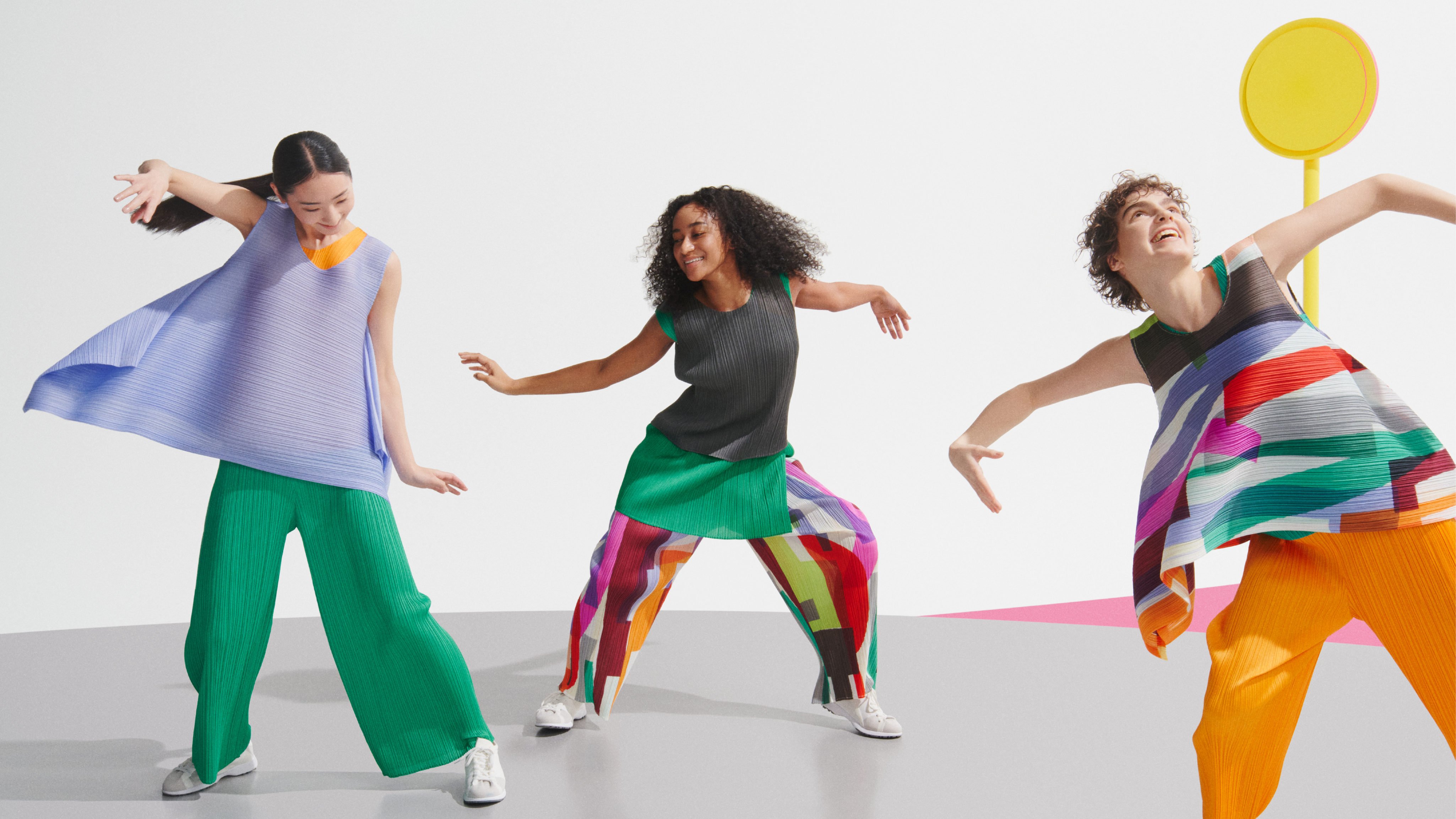 Pleats Please Issey Miyake Turns 30 + More Fashion News - FASHION