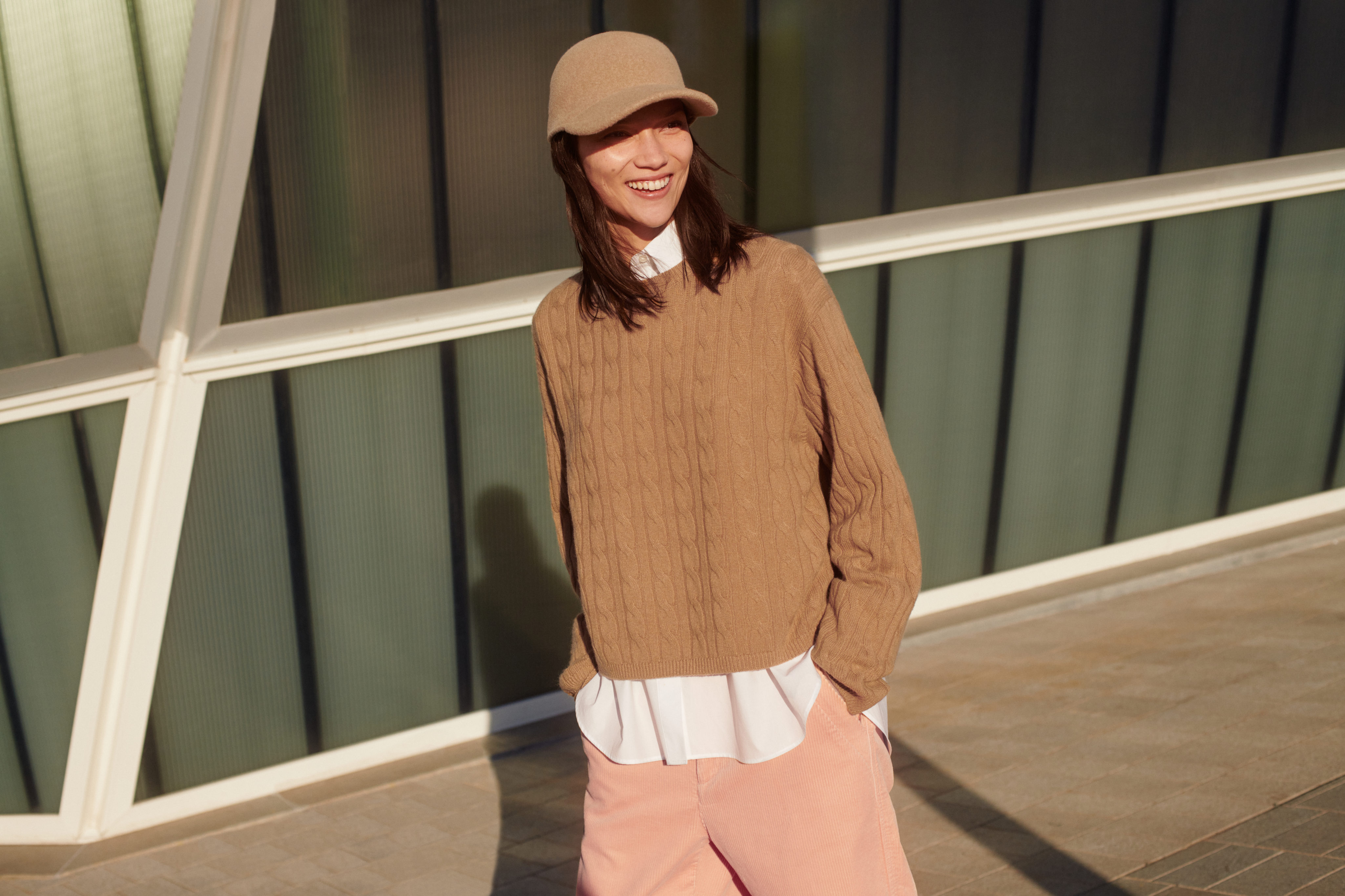 UNIQLO × Clare Waight Keller 230403_Uniqlo_C_Campaign-