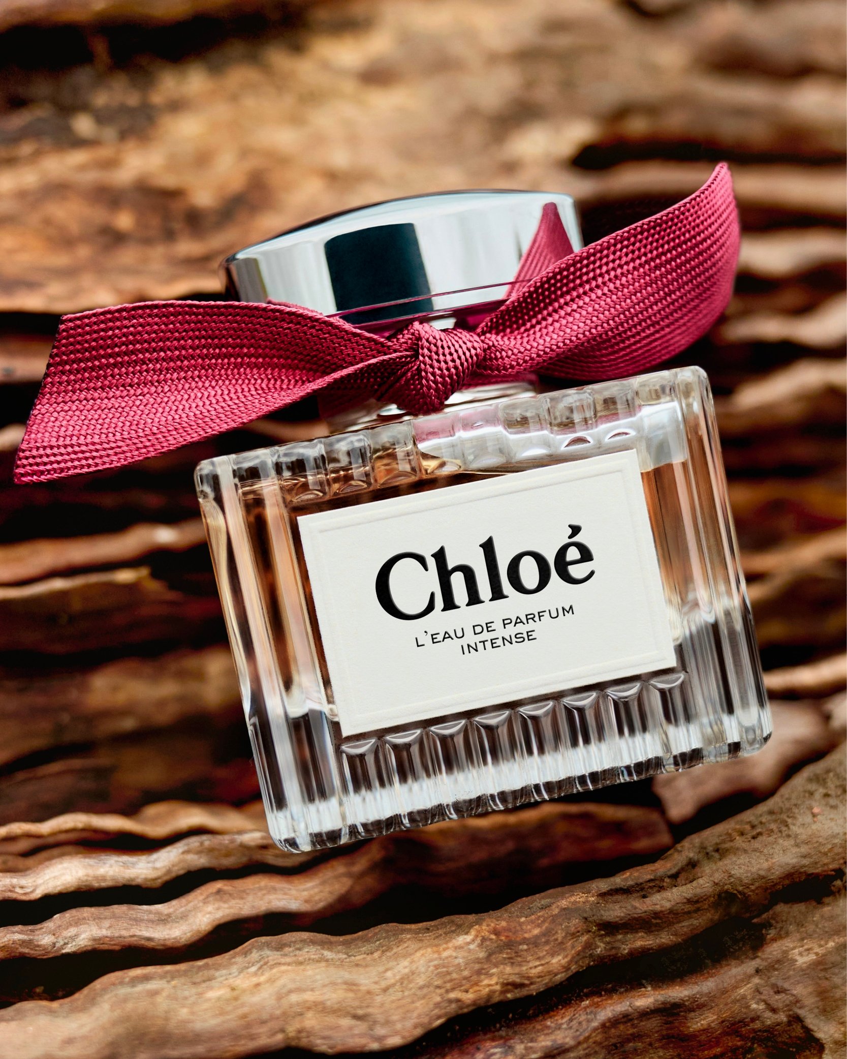 Chloé L'Eau de Parfum Intense Reimagines the Iconic 2008 Perfume