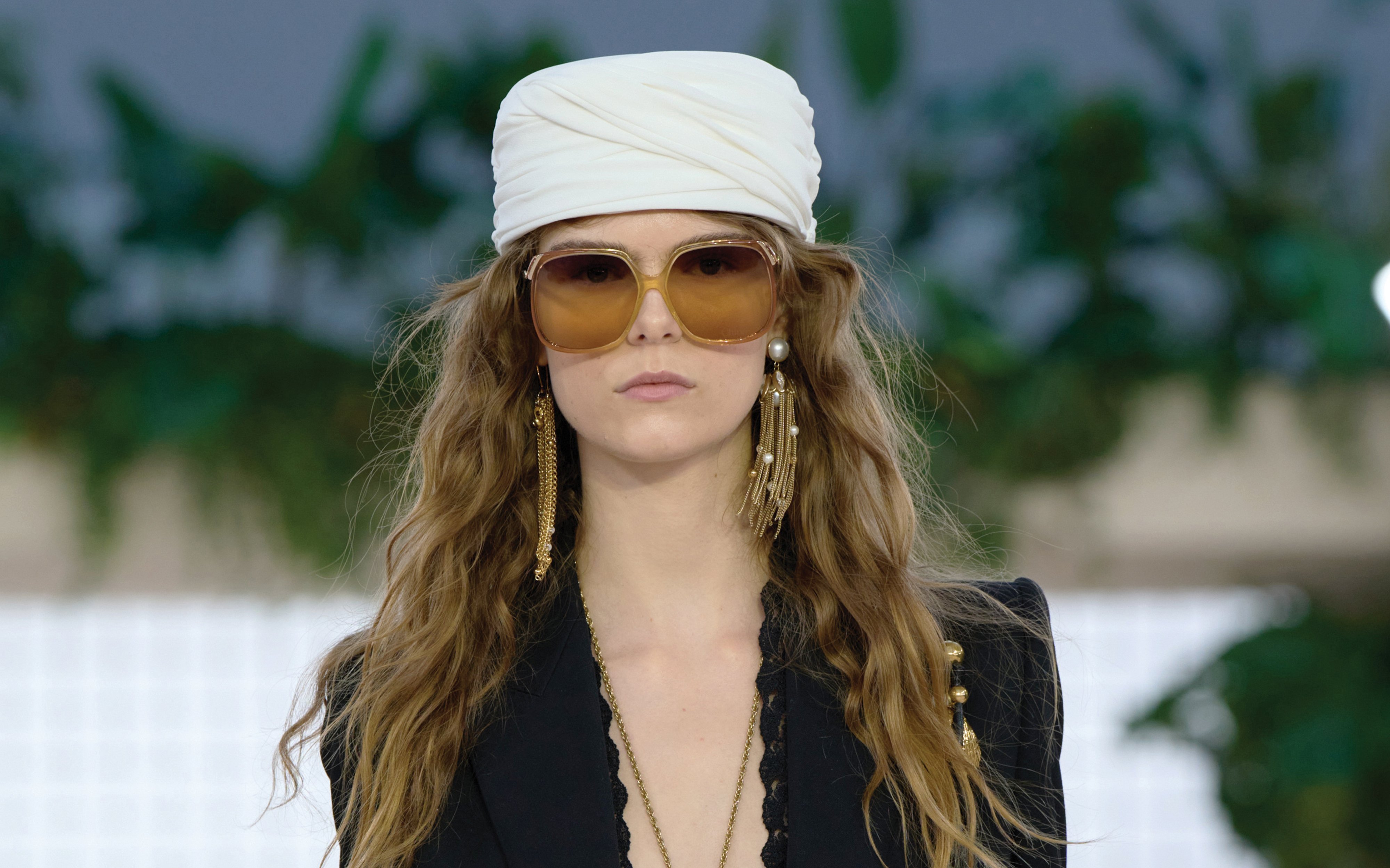 Pillbox Hats Are the Accessory of Summer - FASHION Magazine