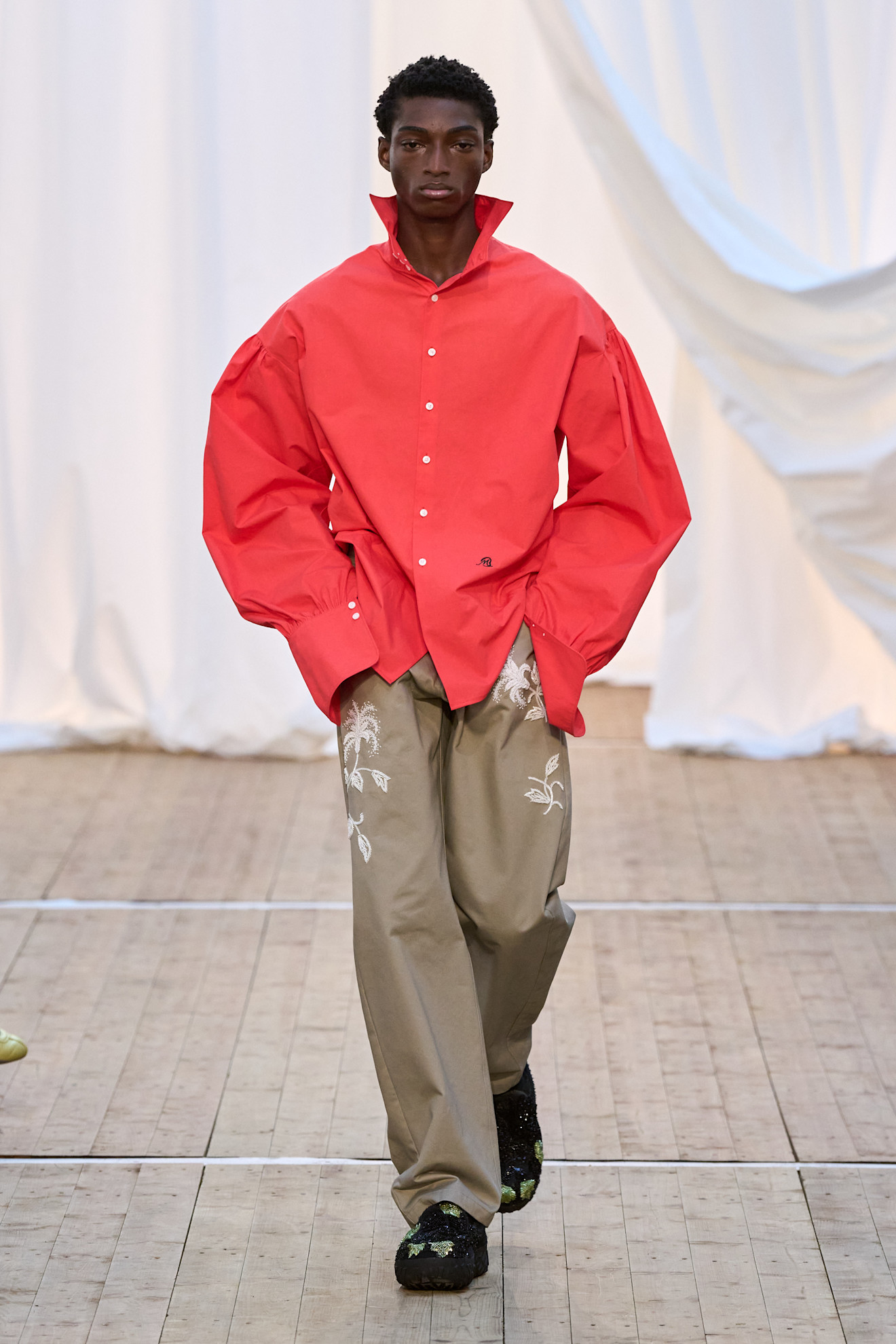 men's fall fashion colour trends: red, bluemarble fall 2025 menswear