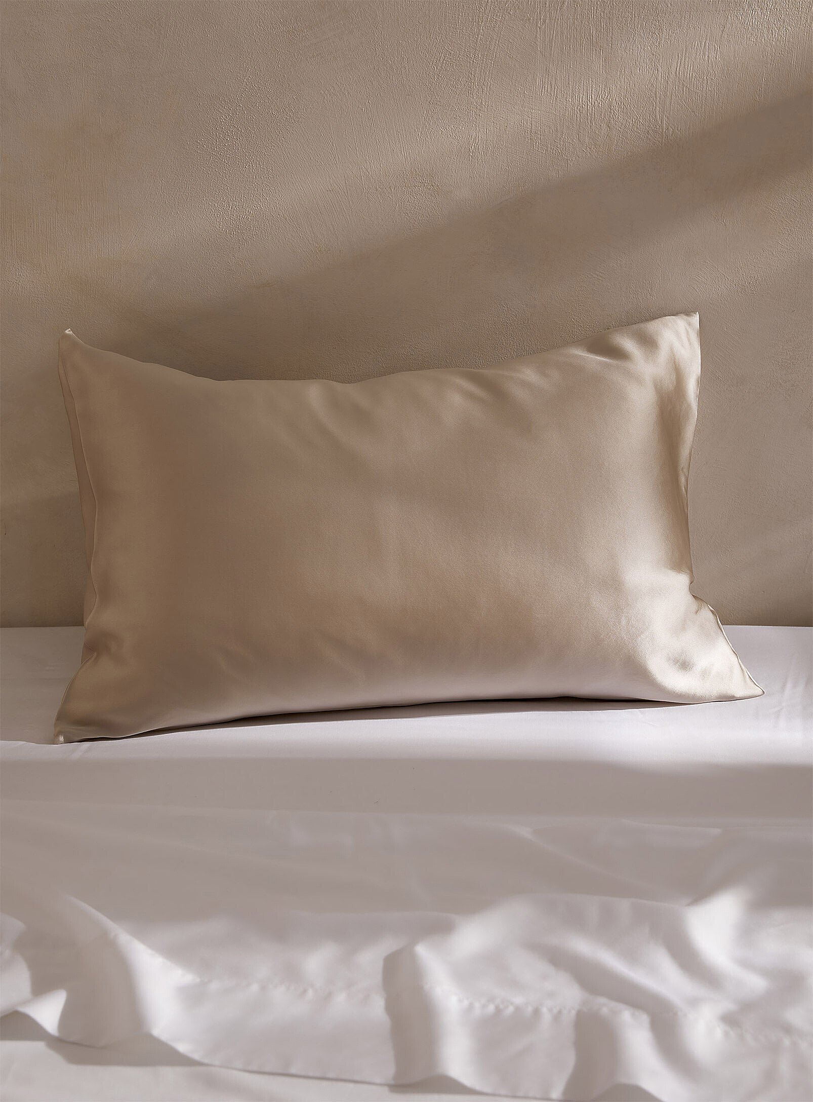  best wellness gifts: Silk Pillowcase 