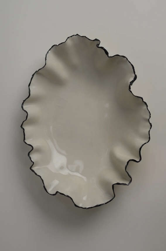 best host gifts, unique hostess gifts: Nathalee Paolinelli Oval Ruffled Serving Bowl
