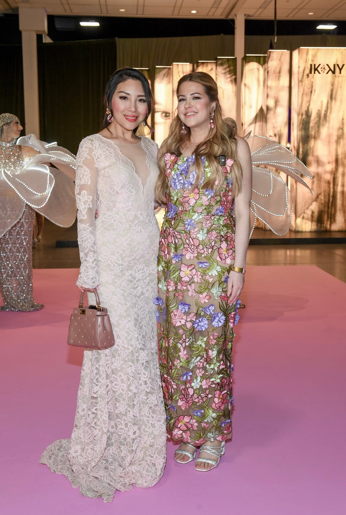 Living Luxe Design Show attendees